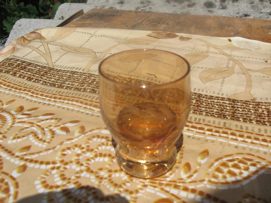 Рюмки люстрованні.