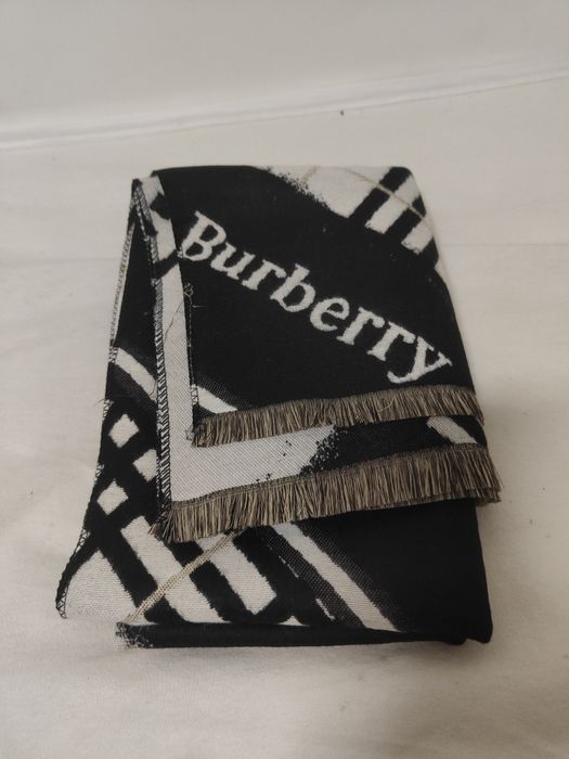 Cachecol Burberry
