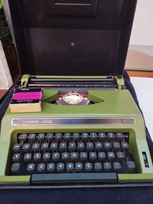 Máquina de escrever