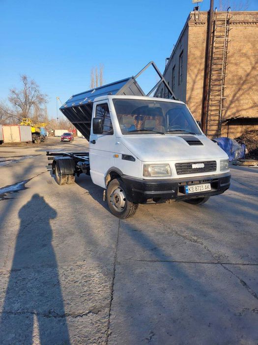 IVECO turbo daily cамоскид
