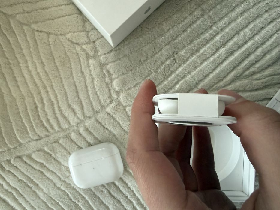 AirPods Pro 1 Apple sluchawki bezprzewodowe Apple