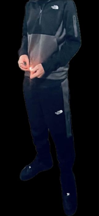 Tracksuit the north face