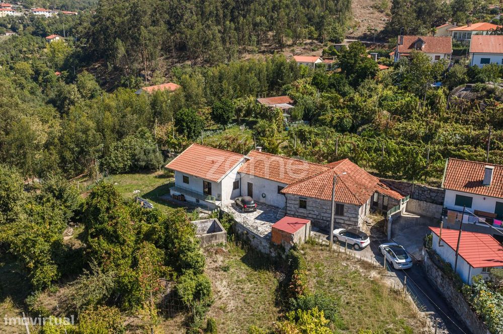 Moradia T3 São Torcato Guimarães