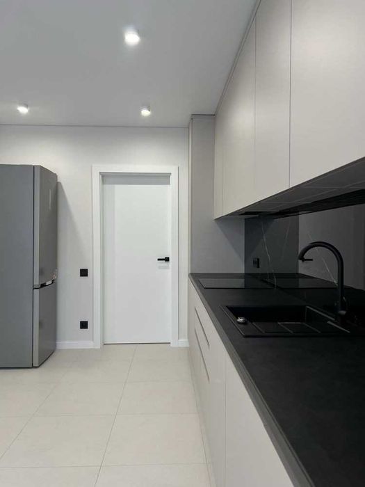 Продам 1-кімнатну квартиру з ремонтом в новобудові