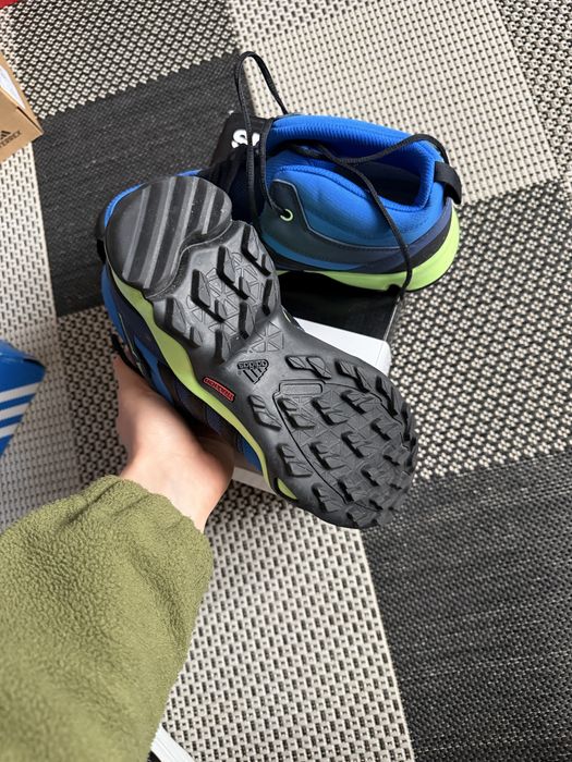 Черевики adidas