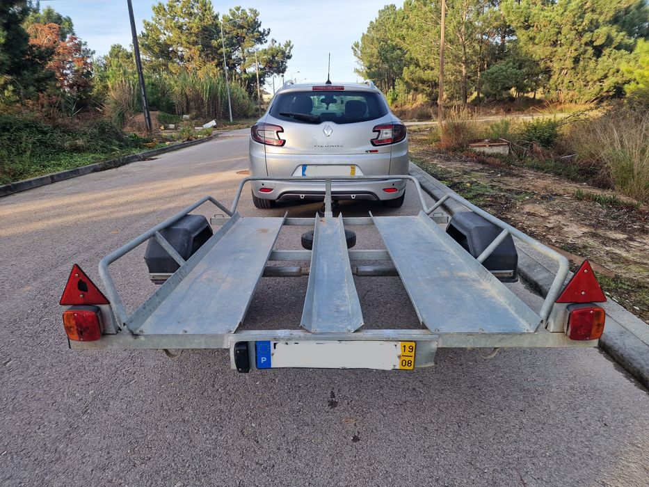 Atrelado Toniauto moto.moto4