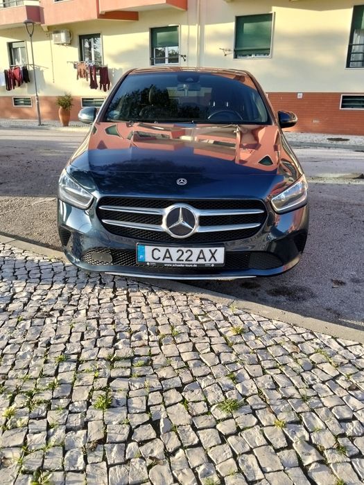 Mercedes Benz classe B180 como novo  2019