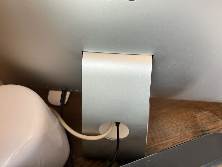 Apple iMac 21.5’ Late 2012 / 8 Gb RAM / 120 Gb SSD (моноблок)