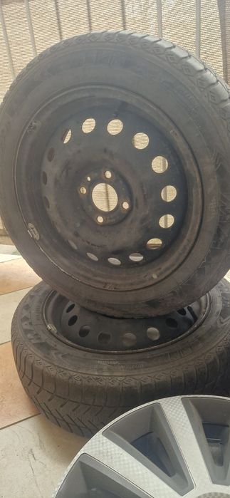 Koła 175/60/15 Toyota