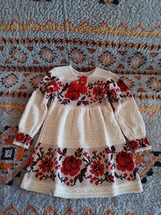 Сукня для дівчинки 3-4 роки