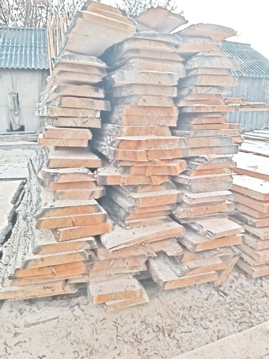 Продам Дубовую ДОСКУ Необрезную 55мм- 35мм