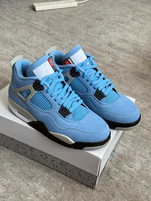 jordan 4 university blue w Twojej okolicy? Sprawdź kategorię