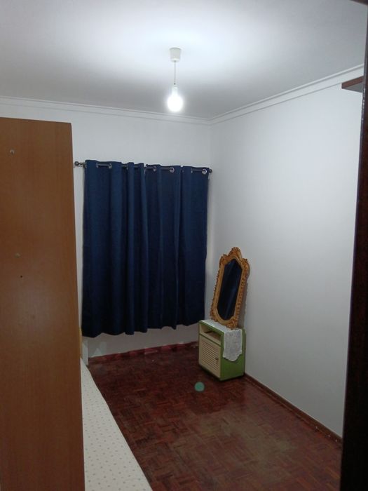 Quarto em Oeiras