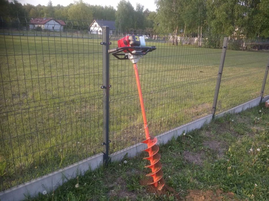 Wypożyczalnia sprzętu ogrodniczego i budowlanego wynajem gałęziarki