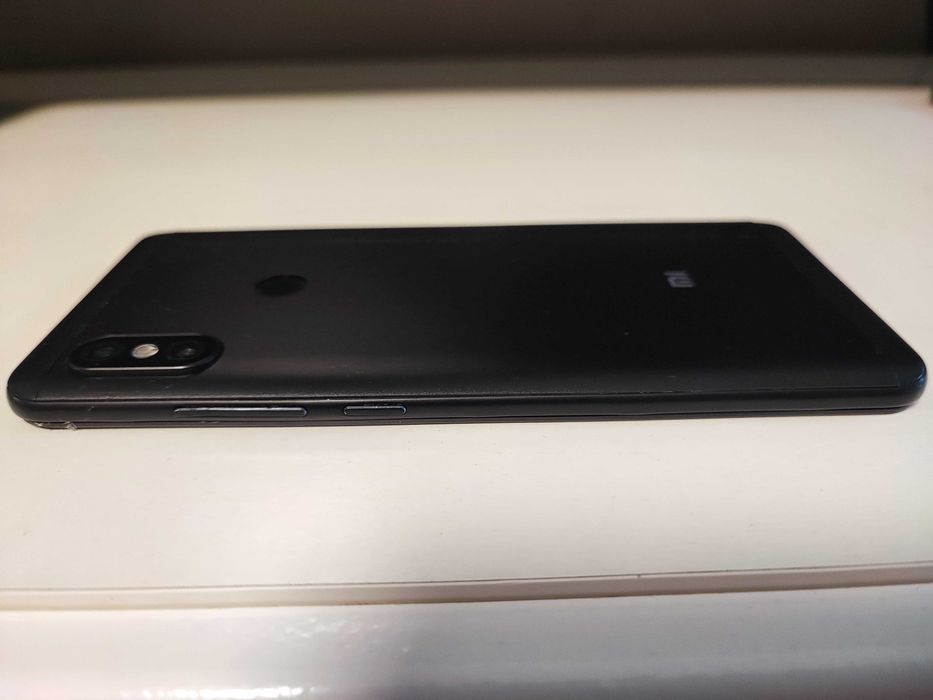 Xiaomi Redmi Note 5 3/32Gb Black Global Version стан нового комплект