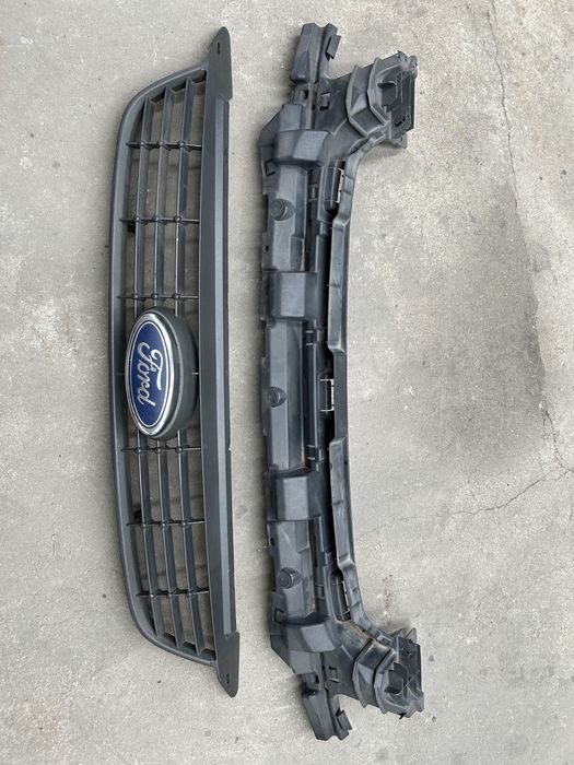 Grelhas ford focus mk2
