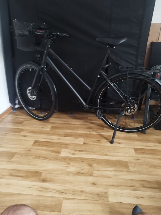 Rower damka 28 cali Magic