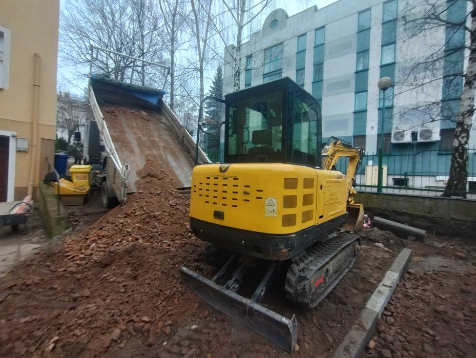 Kostka brukowa , drogi, Polbruk, roboty ziemne, koparka, wywrotka