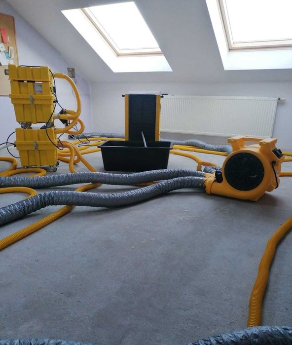 Osuszanie Budynków-Osuszanie po Zalaniu-Wynajem osuszaczy