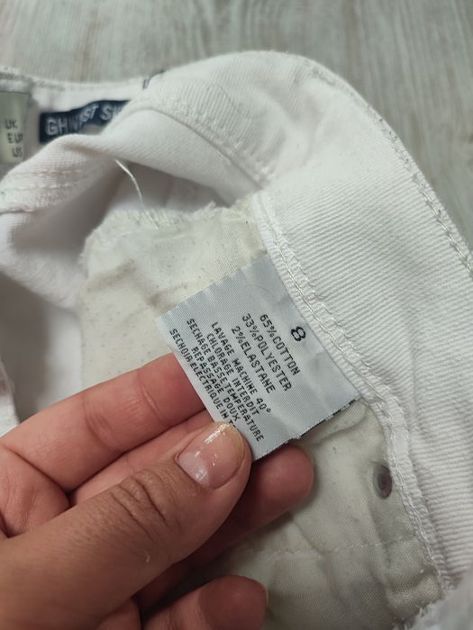 Boohoo 36 S spodnie damskie rurki skinny biale jeansy dżinsowe dziury