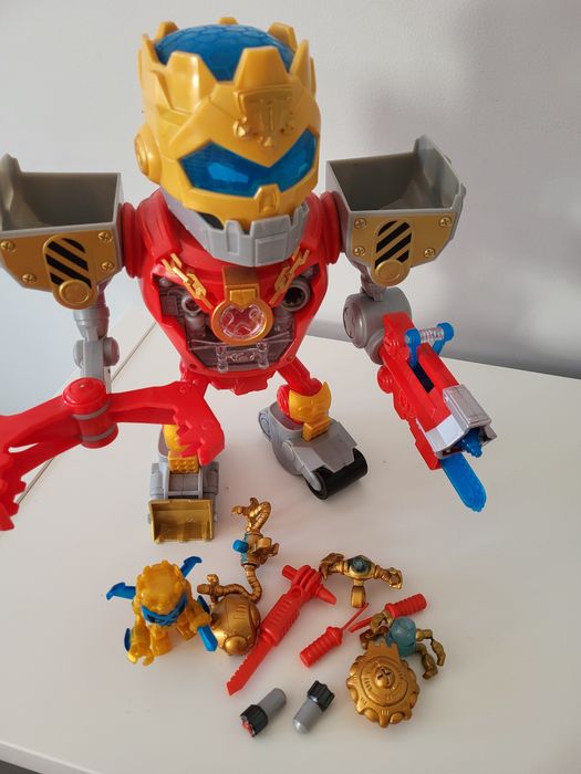 Robot z akcesoriami dla dzieci