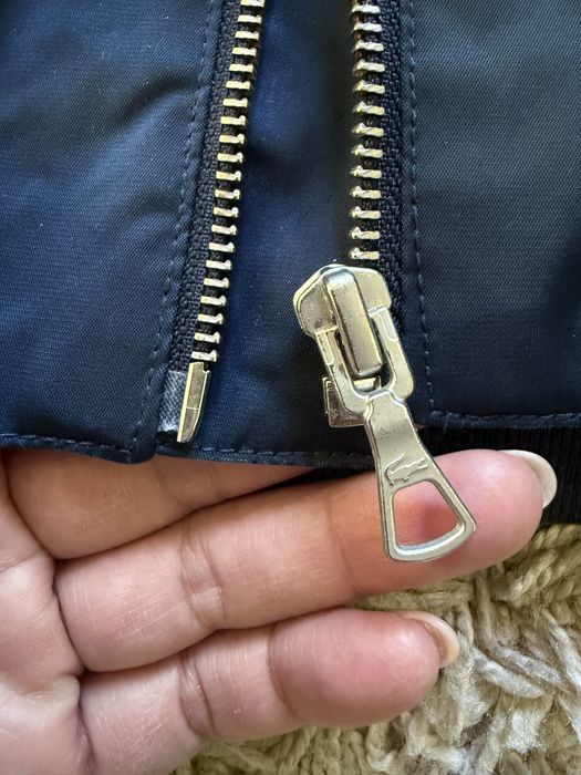 Бомбер Lacoste S.