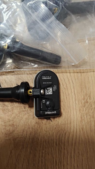 Датчики тиску в шинах TPMS 4 шт.