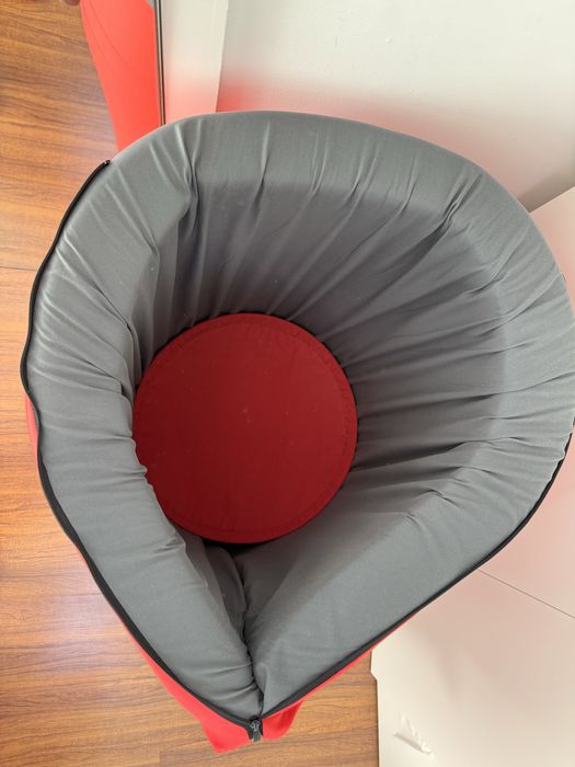 Puff Colchão Vermelho