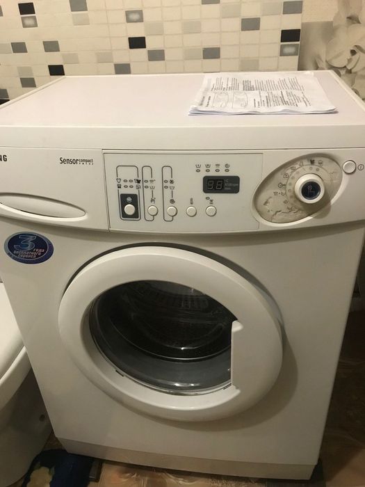 Пральна машинка Samsung compact