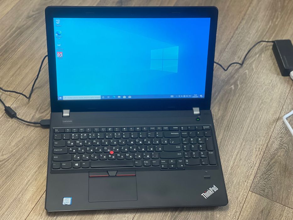 Ноутбук Lenovo ThinkPad E570, i5-7200U, 8GB, SSD 128GB, 15.6” HD