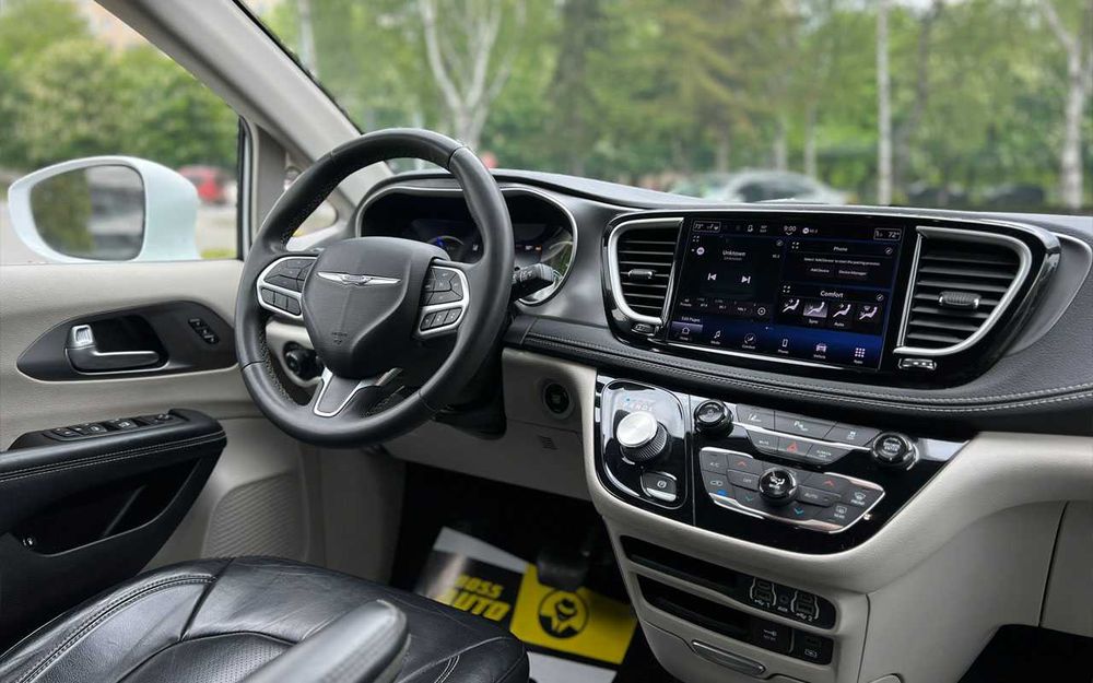 Chrysler Pacifica 2022