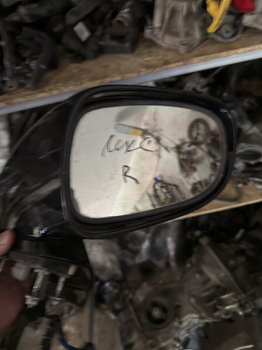 Правое зеркало lexus ls460