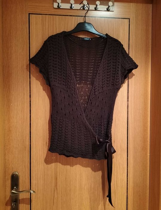 Casaco traçado de linha, Cadena, M
