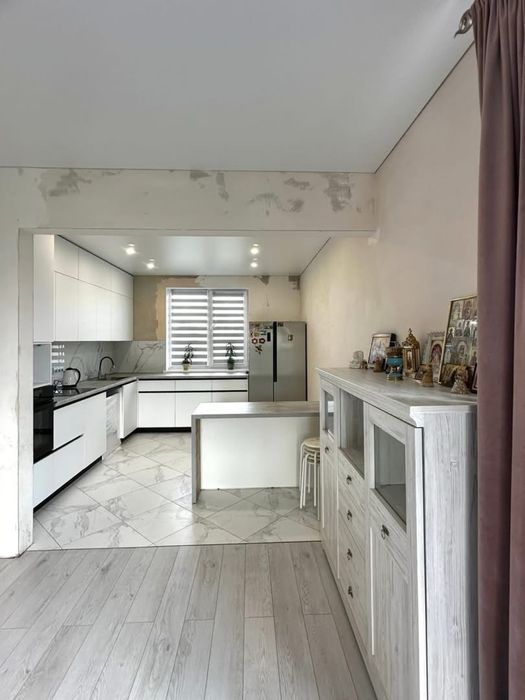 Будинок окремостоячий з ремонтом в с.Рованці Луцького району