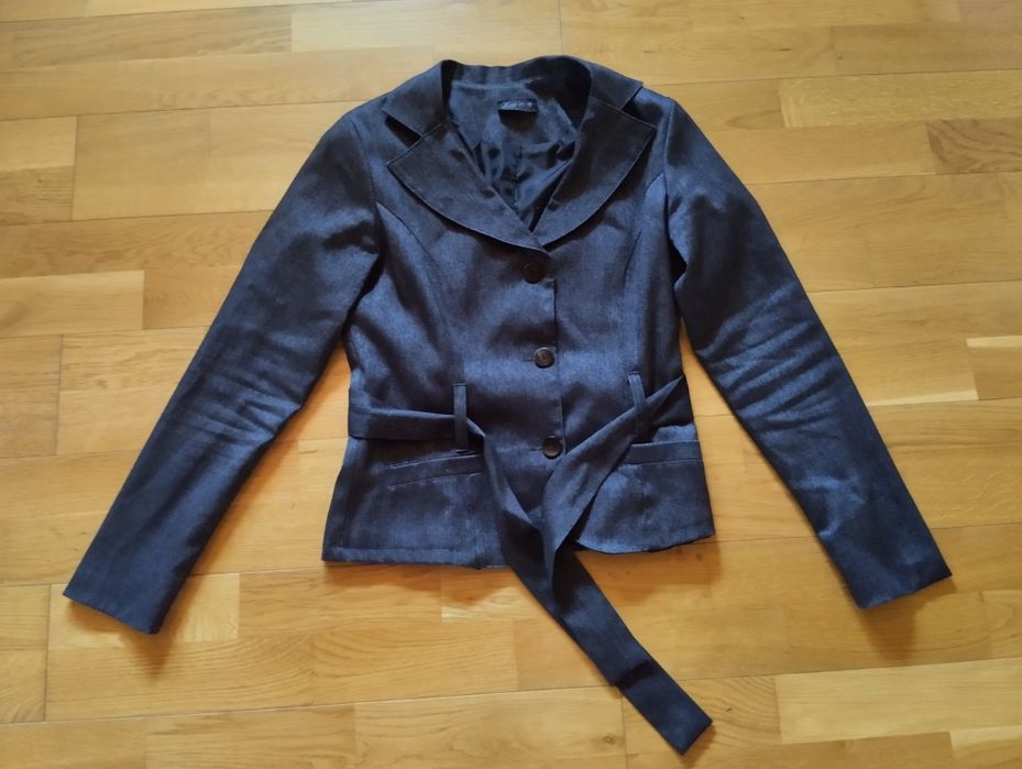 Marynarka ze spodniami rozm 40 L