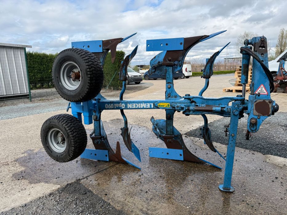 Плуг Lemken Opal 090/Kverneland