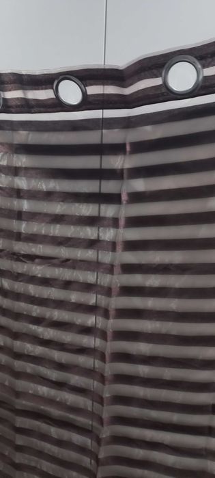 Cortinados castanhos