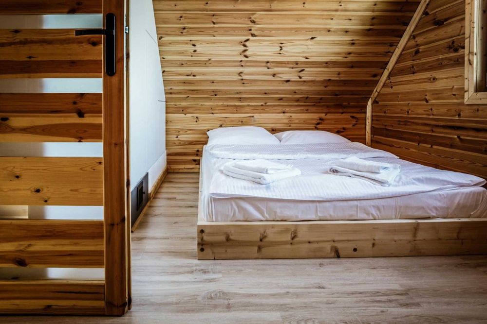 Domek na Kaszubach basen, sauna, jacuzzi, Kaszuby, domek nad jeziorem
