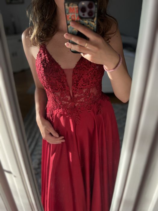 mascara suknia balowa