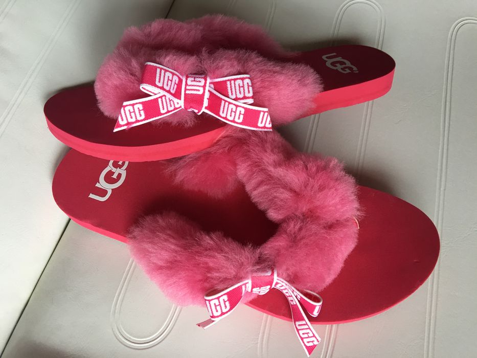 Вьетнамки шлепанцы Ugg