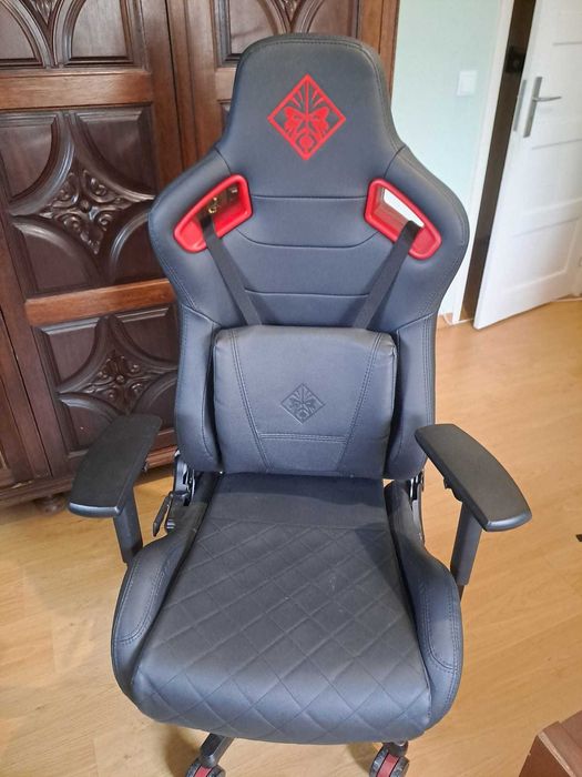 Cadeira Gaming HP OMEN (COMO NOVA) - Apenas 5 Meses de Uso