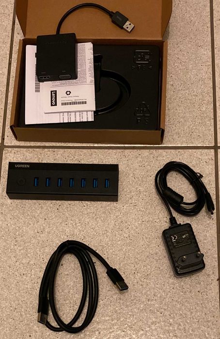 Lenovo Universal USB 3.0 to VGA/HDMI Adapter + hub USB 3.0