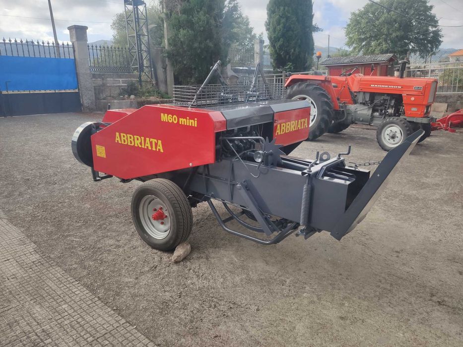 Enfardadeira  Abbriata M60 Mini - 1.60m