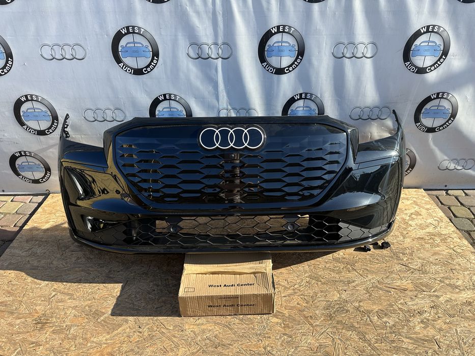 Передній бампер рест Audi  E-Tron Q4 Бампер Передній Е-Трон ку4 рест