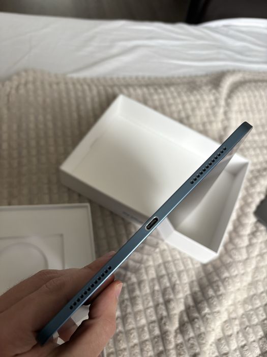 iPad Air 5 (2022) M1 64gb wifi планшет