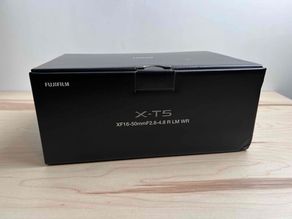 Fujifilm X-T5 (Black) C/ Garantia e Extras