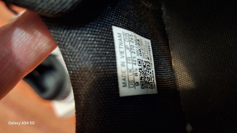 Adidas hoops 3.0 42розмір 2/3