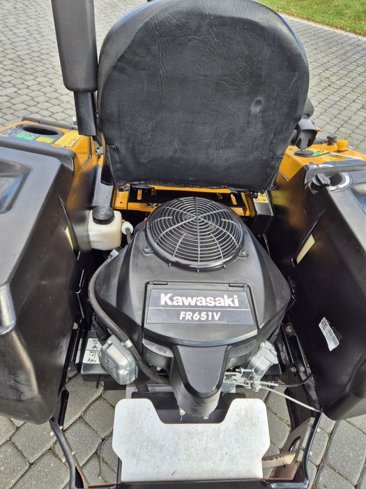 Traktorek Kosiarka Cub Cadet  XZ3 ZERO TURN  Kawasaki