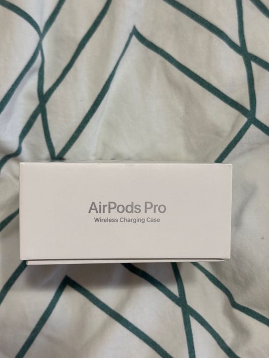 Навушники Airpods Pro