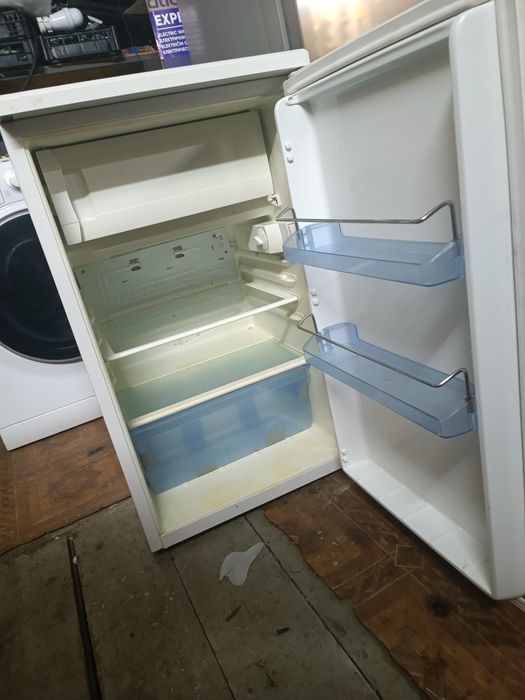 Ремонт холодильників